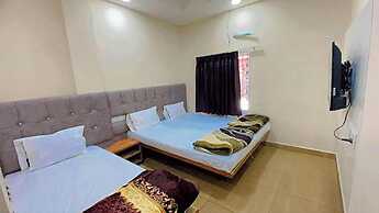 Fabhotel Ripon Palace