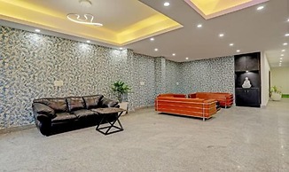 Fabhotel Royale 19