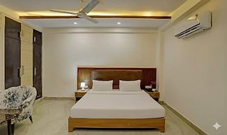 Fabhotel Royale 19