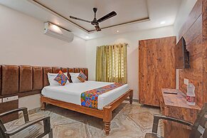 Fabhotel Pranavam Residency