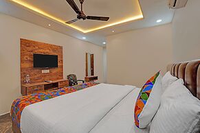 Fabhotel Pranavam Residency