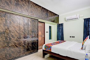 Fabhotel Thillai Residency