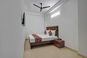 Fabhotel Aakarshan Residency