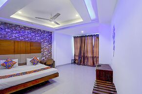 Fabhotel Ayaansh