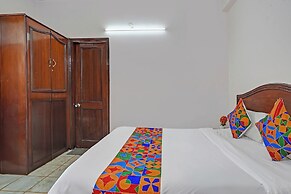 Fabhotel Iconic Residency
