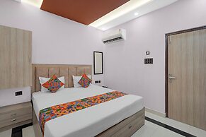 Fabhotel Yatri Nivas