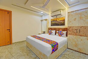 Fabhotel Relax Inn