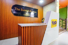 Fabhotel The Sunset Avenue