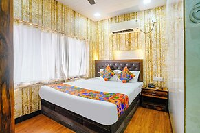 Fabhotel The Sunset Avenue