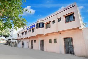 Fabhotel Devi Residency Wakad