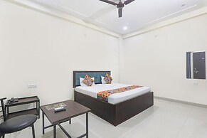 Fabhotel Jp International