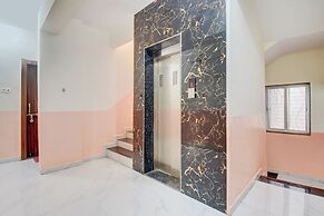 Fabhotel Golden Eagle Executive