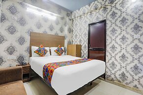 Fabhotel Dream Inn