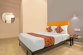 Fabhotel Vivek Inn