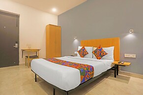 Fabhotel Vivek Inn