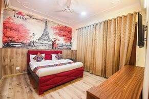 Fabhotel Tulip Residency
