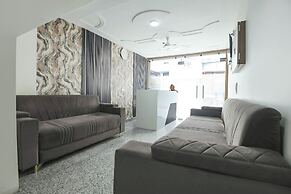 Fabhotel Lotus