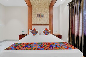 Fabhotel Kayal Plaza