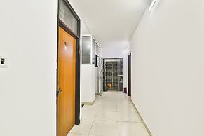 Fabhotel Raas Inn