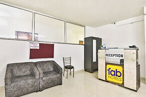 Fabhotel Raas Inn