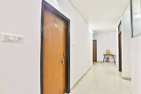 Fabhotel Raas Inn