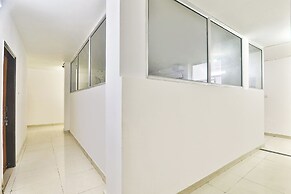 Fabhotel Raas Inn