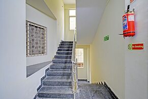 Fabhotel Ayaansh Himayatnagar