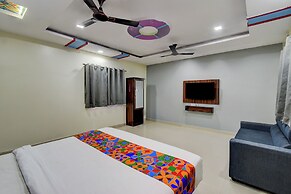 Fabhotel Five Star