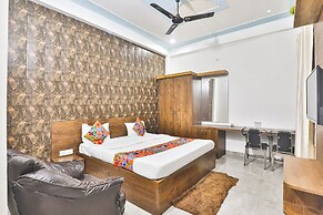 Fabhotel Anant Inn