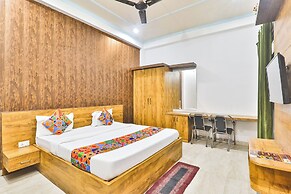 Fabhotel Anant Inn