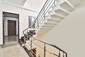 Fabhotel Anant Inn