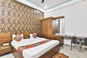 Fabhotel Anant Inn