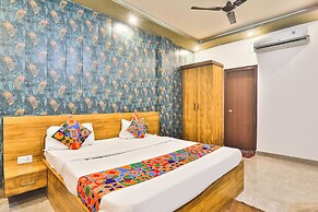 Fabhotel Anant Inn