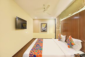 Fabhotel Crescent
