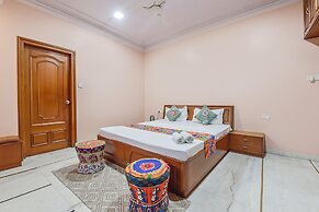 Fabhotel Pink Cozzy
