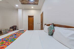 Fabhotel Pink Cozzy