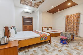 Fabhotel Pink Cozzy