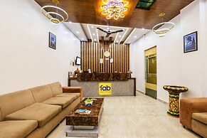 Fabhotel Airport Sinon