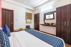 Fabhotel Airport Sinon