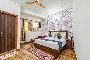 Fabhotel Airport Sinon