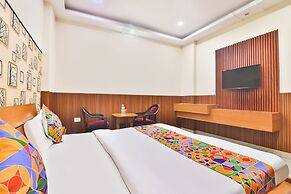 Fabhotel Regal Inn Indira Nagar