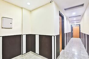 Fabhotel Regal Inn Indira Nagar