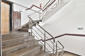 Fabhotel Regal Inn Indira Nagar
