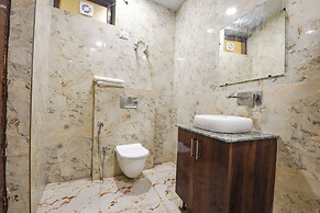 Fabhotel White House Tilak Nagar