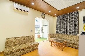 Fabhotel White House Tilak Nagar