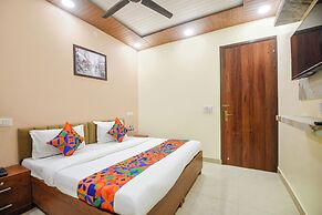 Fabhotel White House Tilak Nagar