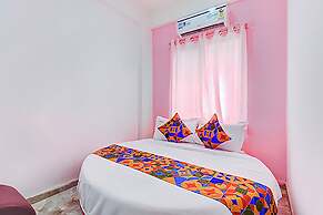 Fabhotel Pink House
