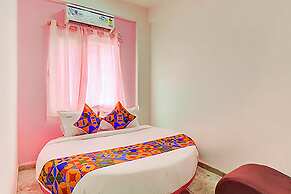 Fabhotel Pink House