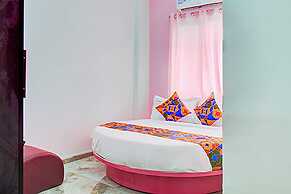 Fabhotel Pink House