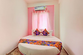 Fabhotel Pink House